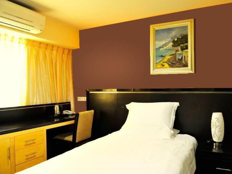 Hallmark Regency Hotel - Johor Bahru Exterior foto